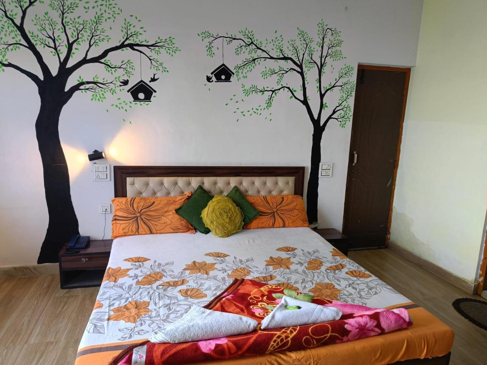 Joshi Holiday Home Stay ランズドーン エクステリア 写真